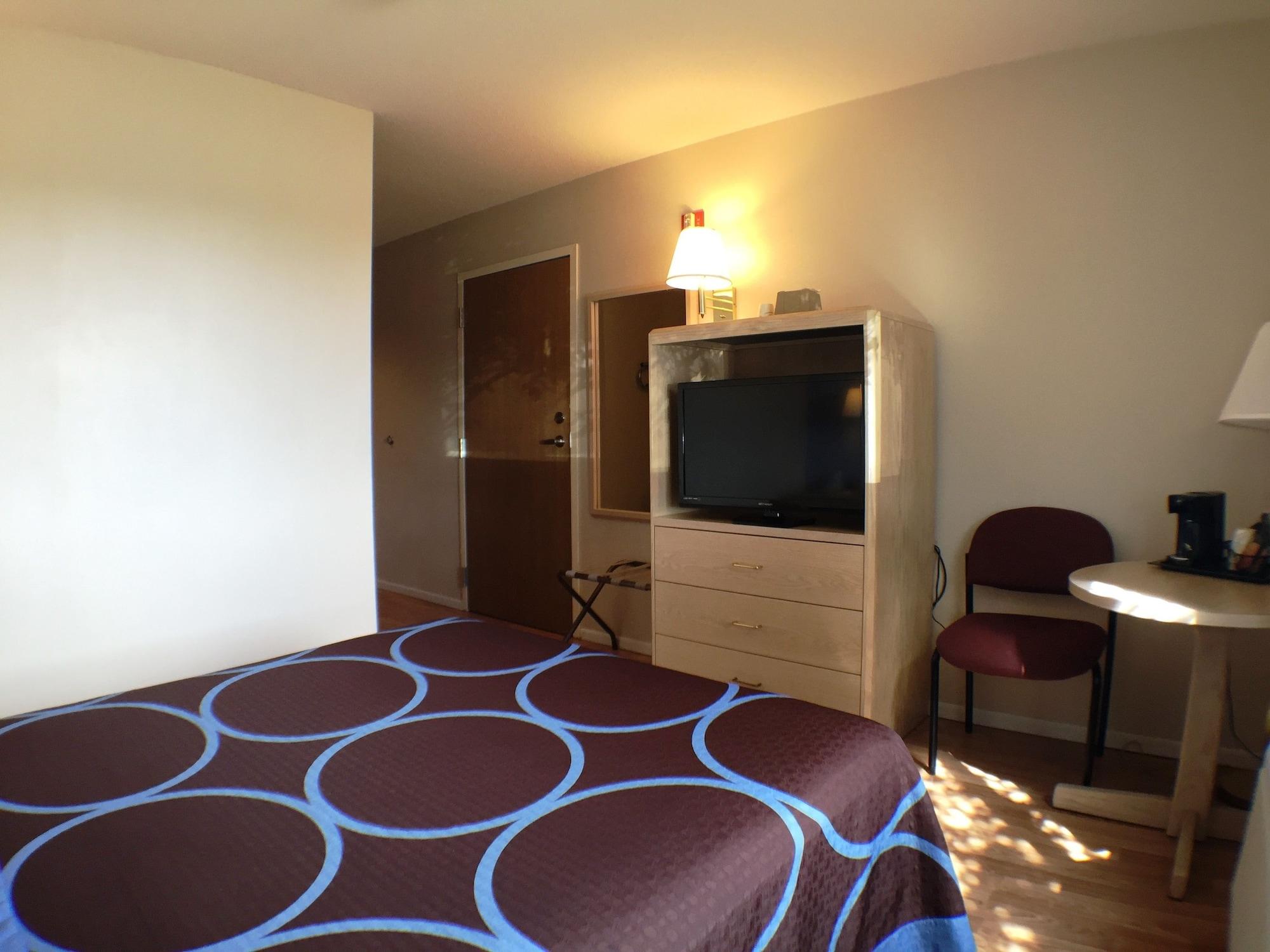 Super 8 By Wyndham Canandaigua Exterior foto