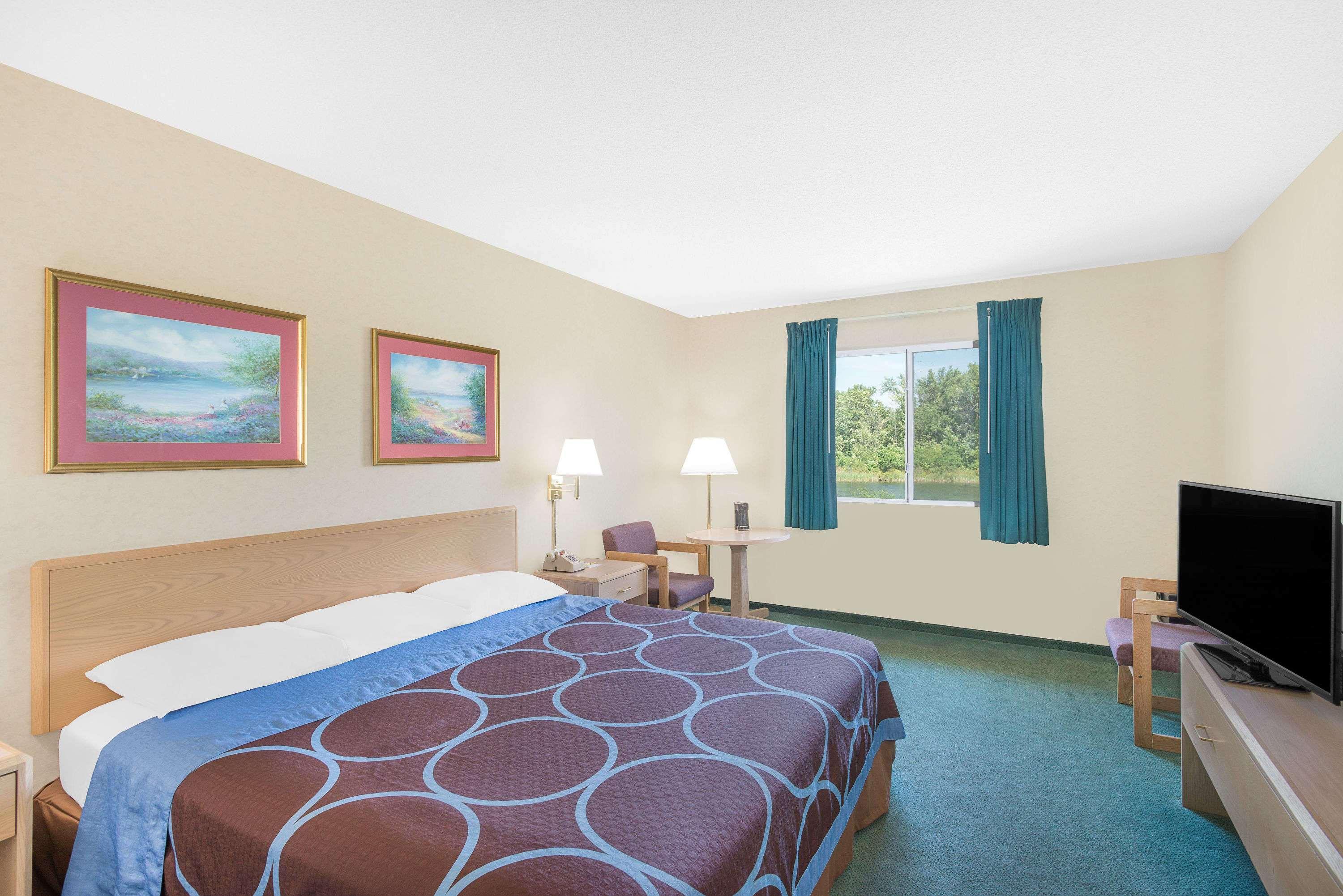 Super 8 By Wyndham Canandaigua Exterior foto